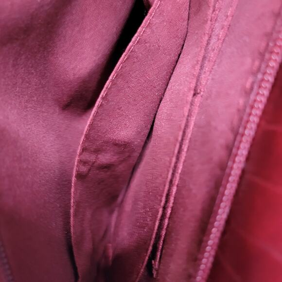 RELIC NWT Maroon Burgundy Faux Leather Crossbody Shoulder Bag Adjustable Strap - Picture 6 of 12